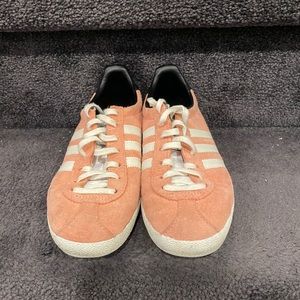 Women’s Adidas Gazelle